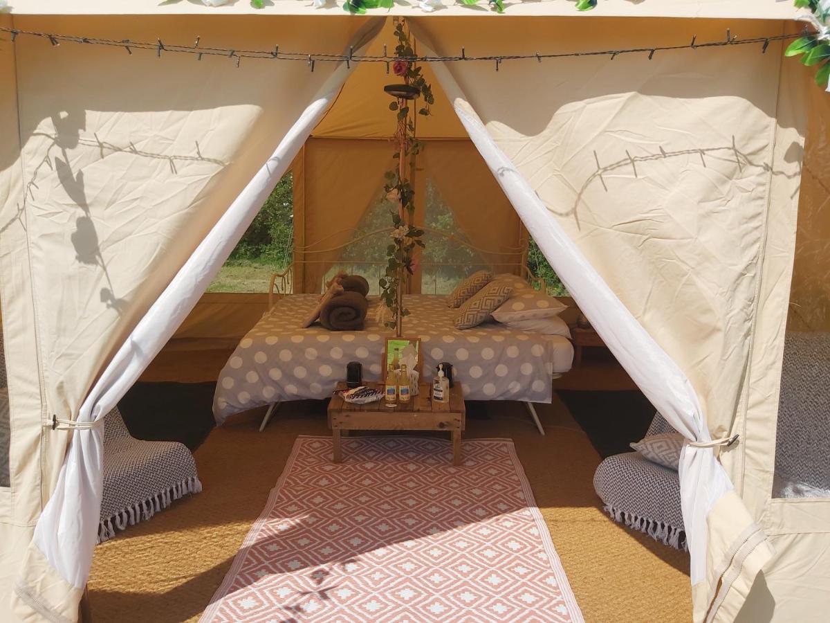 Hopgarden Glamping - Luxury 6M Bell Tent Wadhurst ภายนอก รูปภาพ