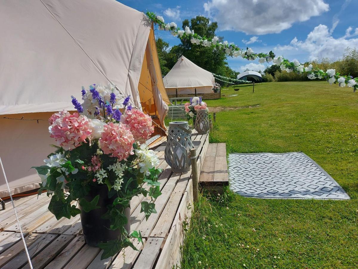 Hopgarden Glamping - Luxury 6M Bell Tent Wadhurst ภายนอก รูปภาพ
