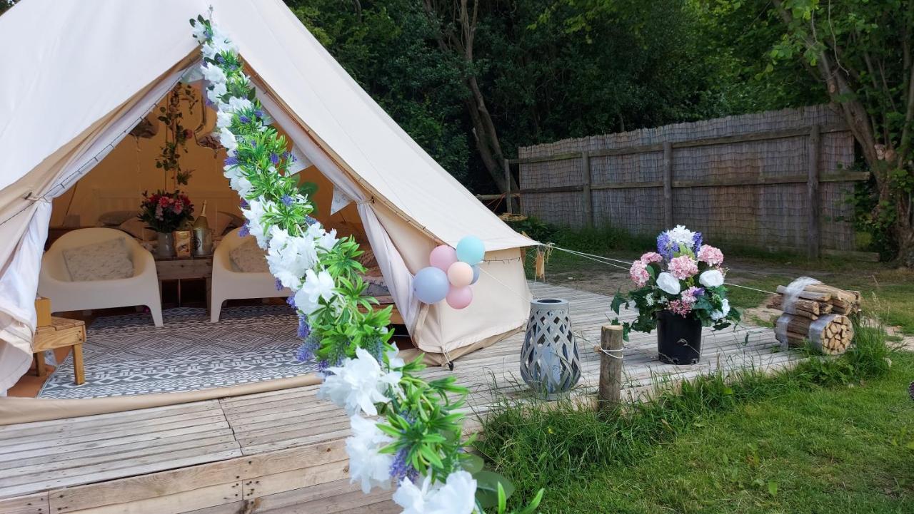 Hopgarden Glamping - Luxury 6M Bell Tent Wadhurst ภายนอก รูปภาพ