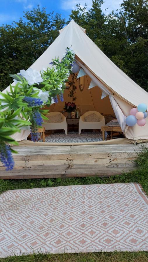 Hopgarden Glamping - Luxury 6M Bell Tent Wadhurst ภายนอก รูปภาพ
