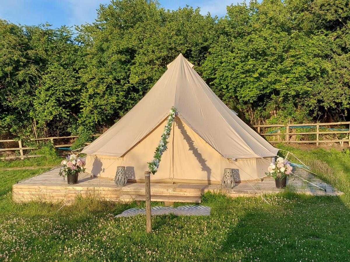 Hopgarden Glamping - Luxury 6M Bell Tent Wadhurst ภายนอก รูปภาพ