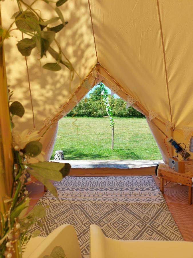 Hopgarden Glamping - Luxury 6M Bell Tent Wadhurst ภายนอก รูปภาพ