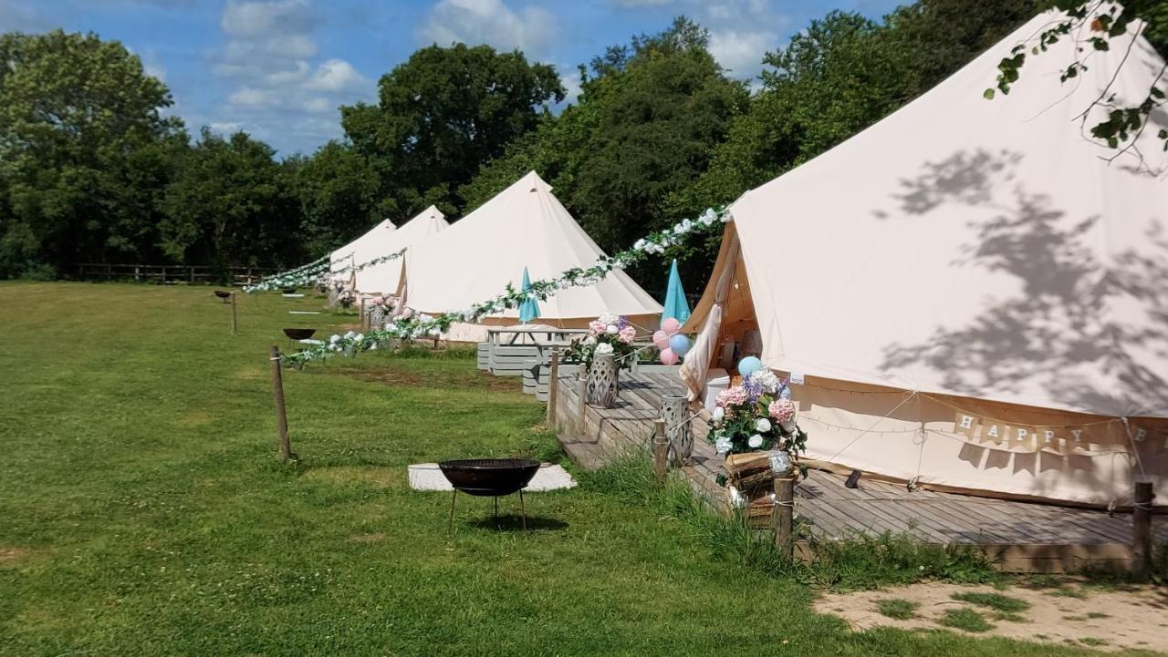Hopgarden Glamping - Luxury 6M Bell Tent Wadhurst ภายนอก รูปภาพ