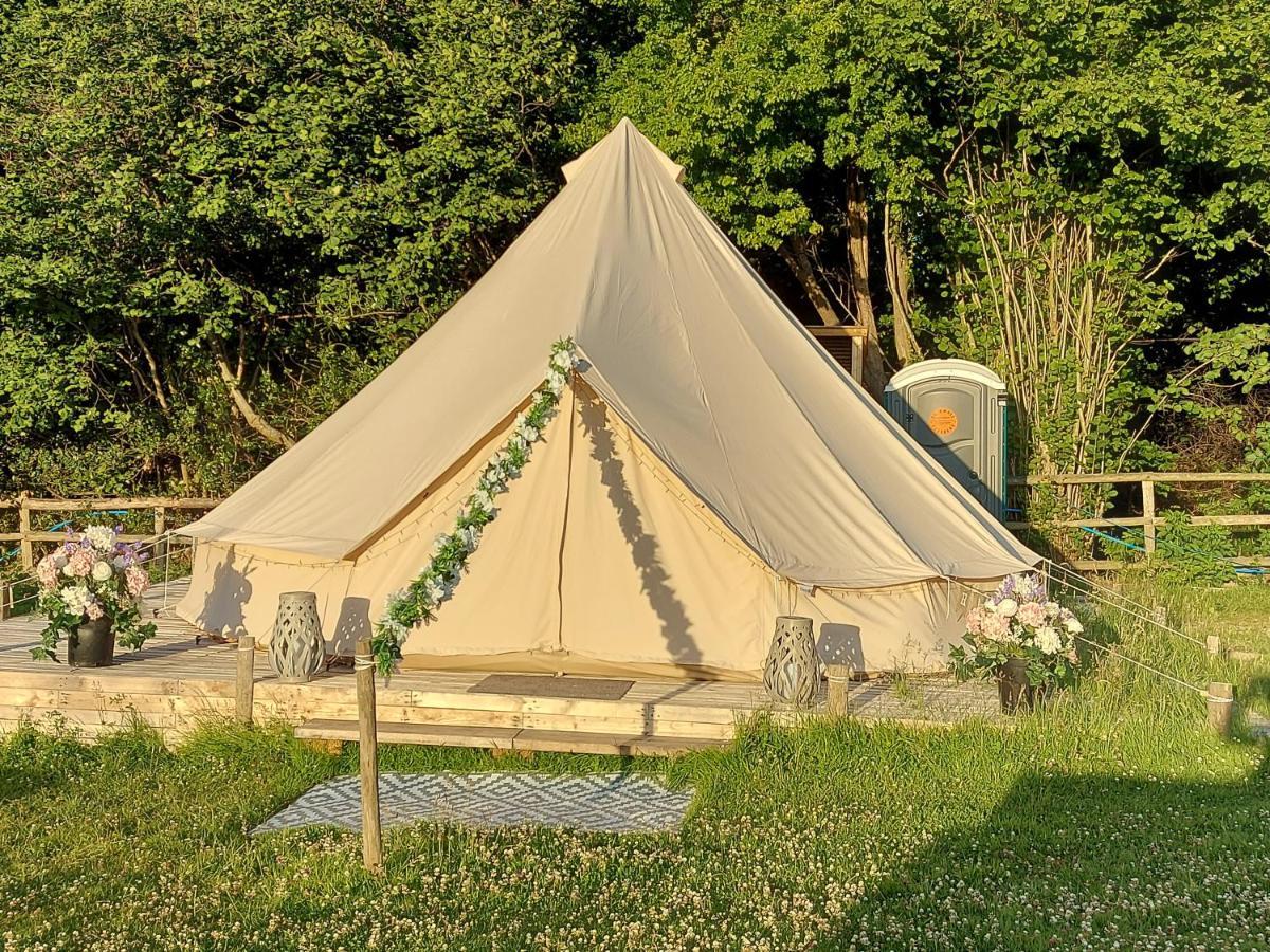 Hopgarden Glamping - Luxury 6M Bell Tent Wadhurst ภายนอก รูปภาพ