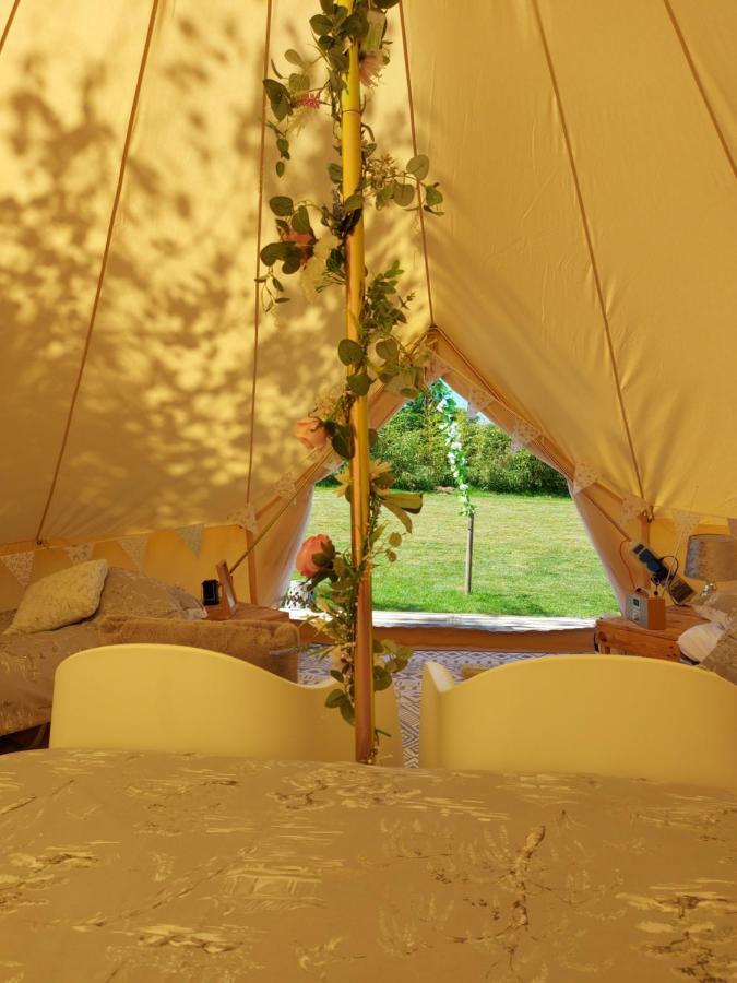 Hopgarden Glamping - Luxury 6M Bell Tent Wadhurst ภายนอก รูปภาพ