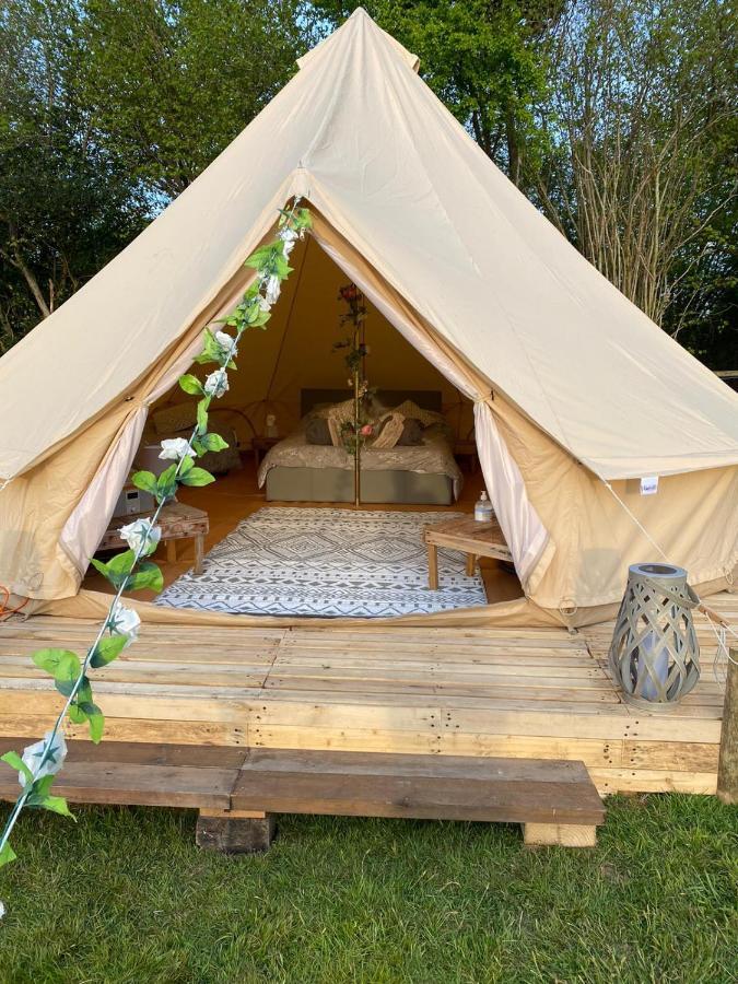Hopgarden Glamping - Luxury 6M Bell Tent Wadhurst ภายนอก รูปภาพ